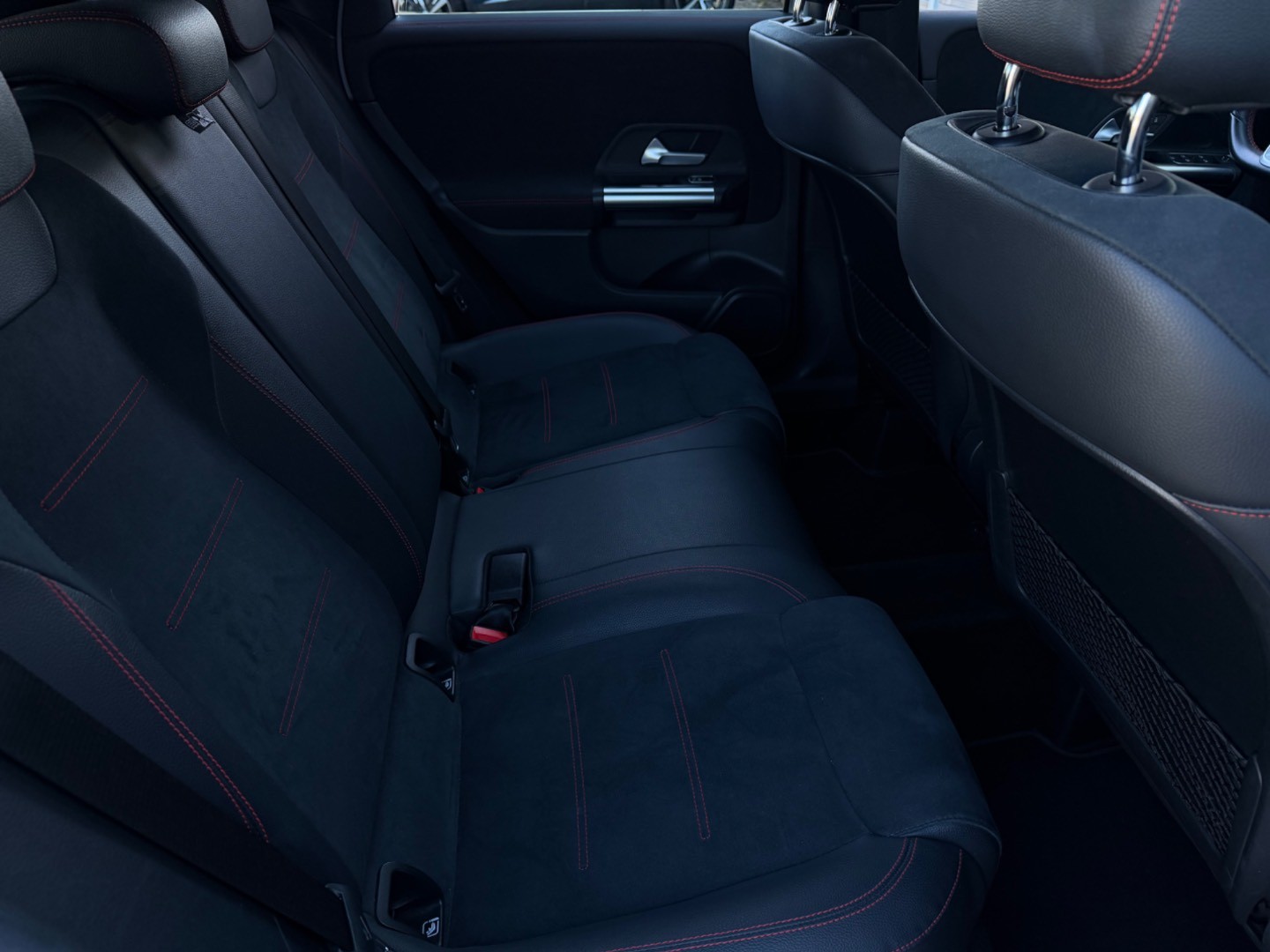 Mercedes-Benz B trieda Mercedes Benz 250e, AMG interiér, 118kW,