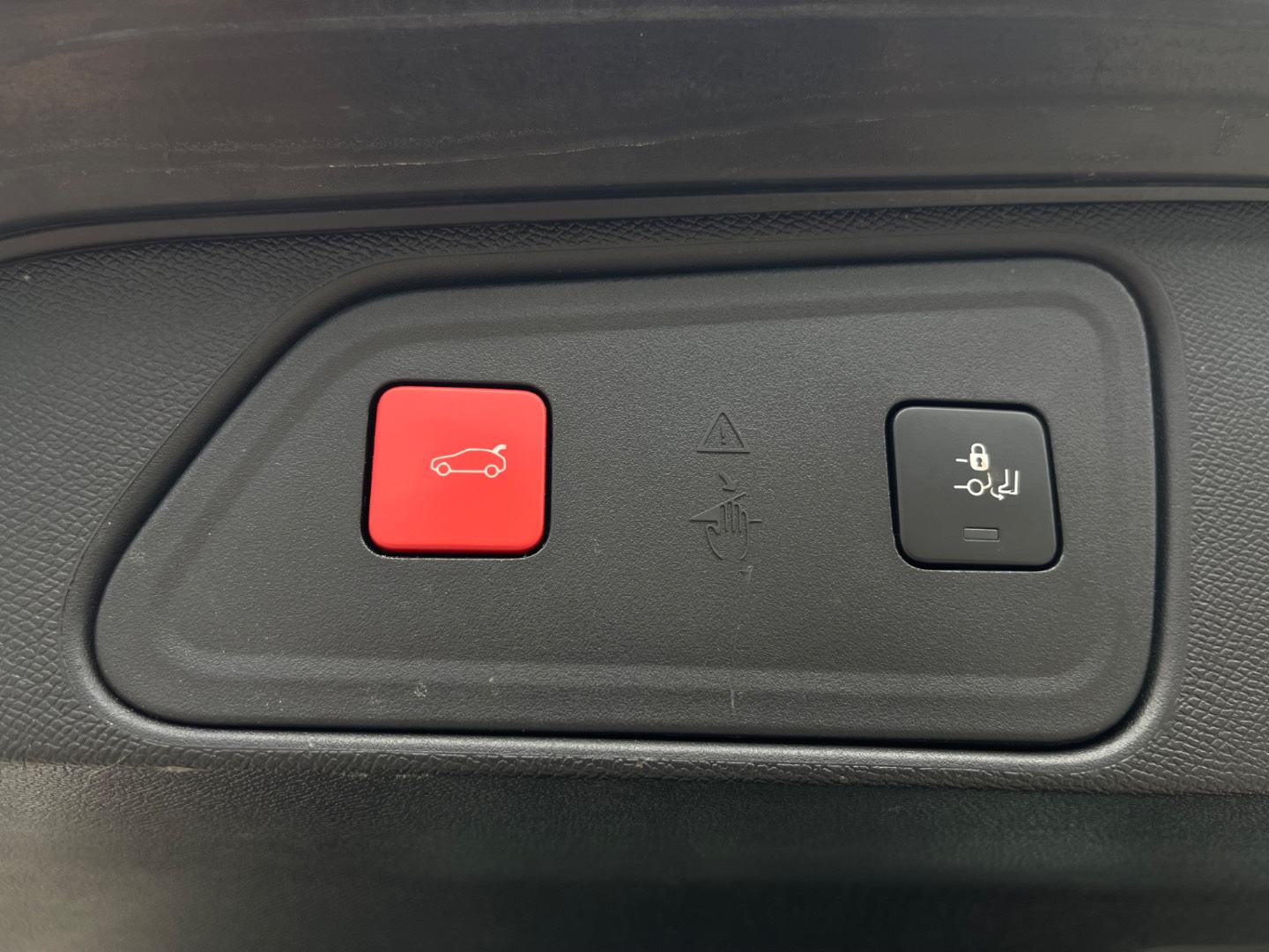 Peugeot 3008 1.6 HEV 225 GT Pack AT