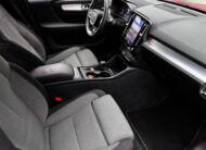 Volvo XC40 2.0 B3 mHEV Core A/T