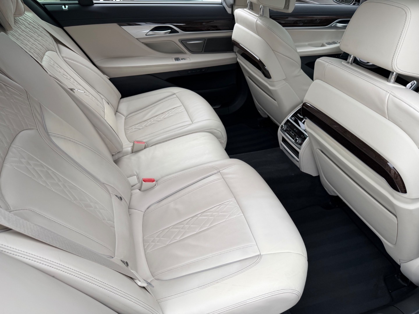 BMW Rad 7 740Ld xDrive A/T