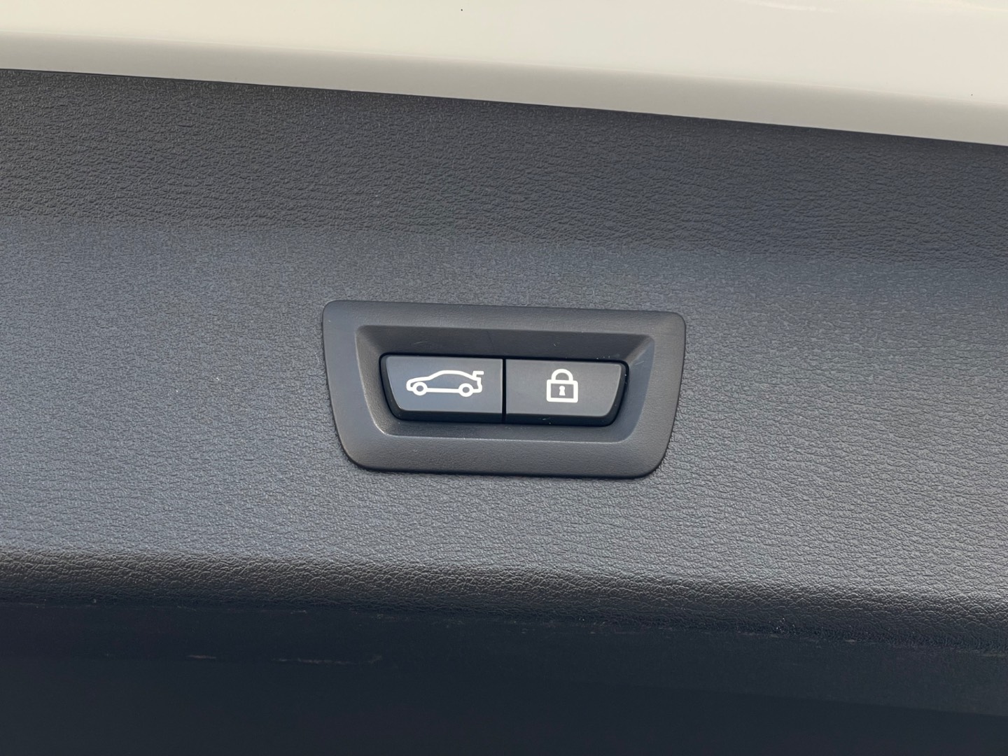 BMW X1 xDrive 18d A/T