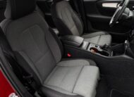 Volvo XC40 2.0 B3 mHEV Core A/T