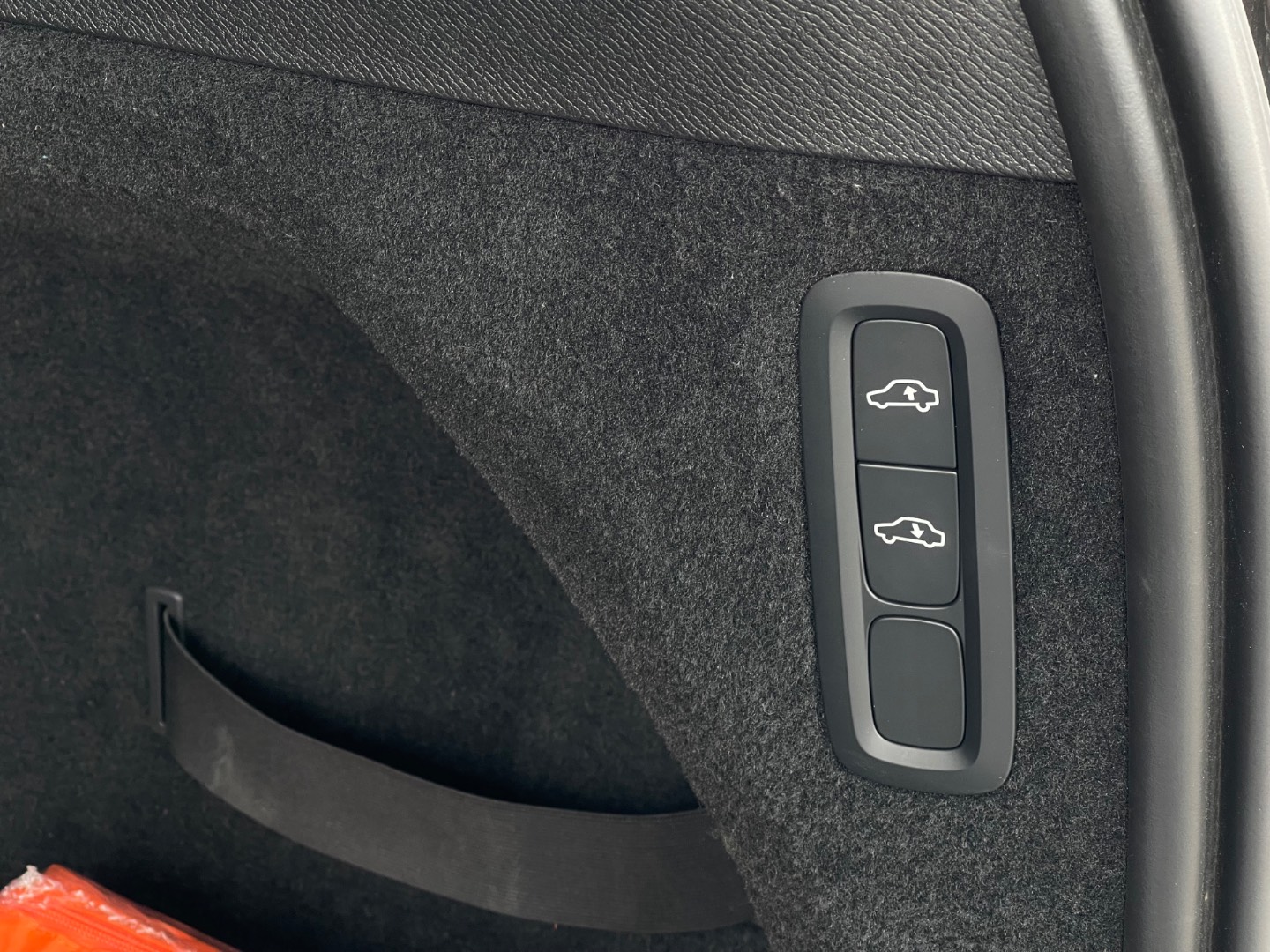 Volvo XC90 2.0 B5 Drive-E Inscription AWD A/T