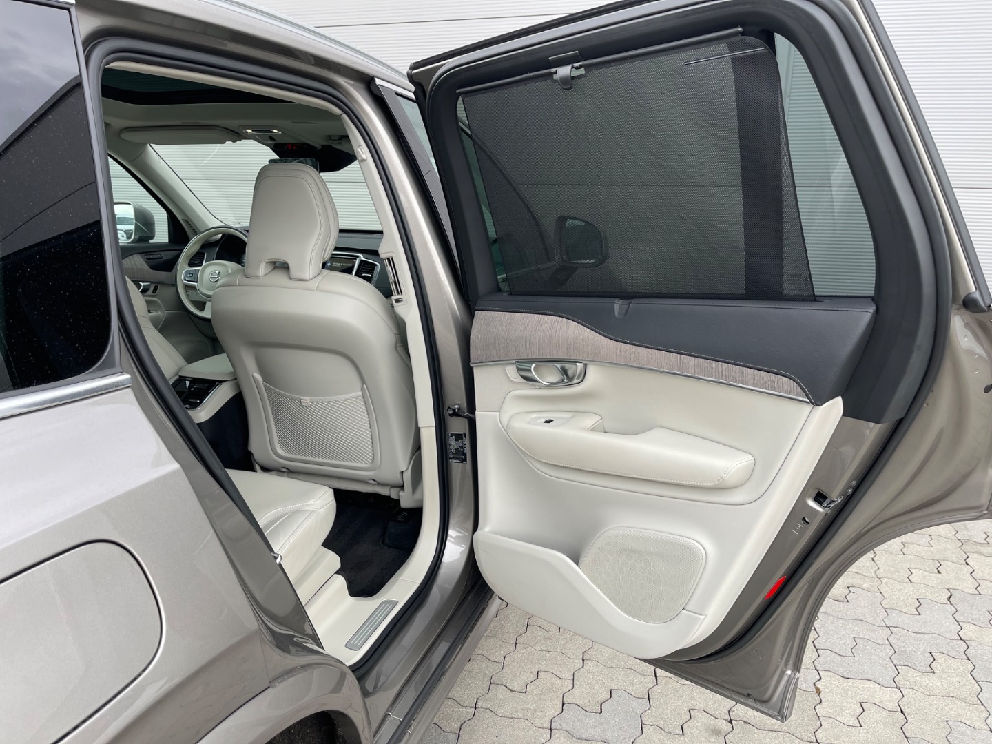 Volvo XC90 2.0 B5 Drive-E Inscription AWD A/T