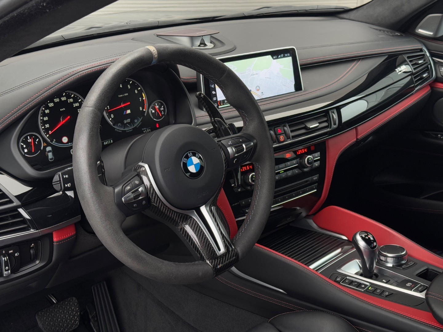 BMW X6 M edition BLACK FIRE, AKRAPOVIČ