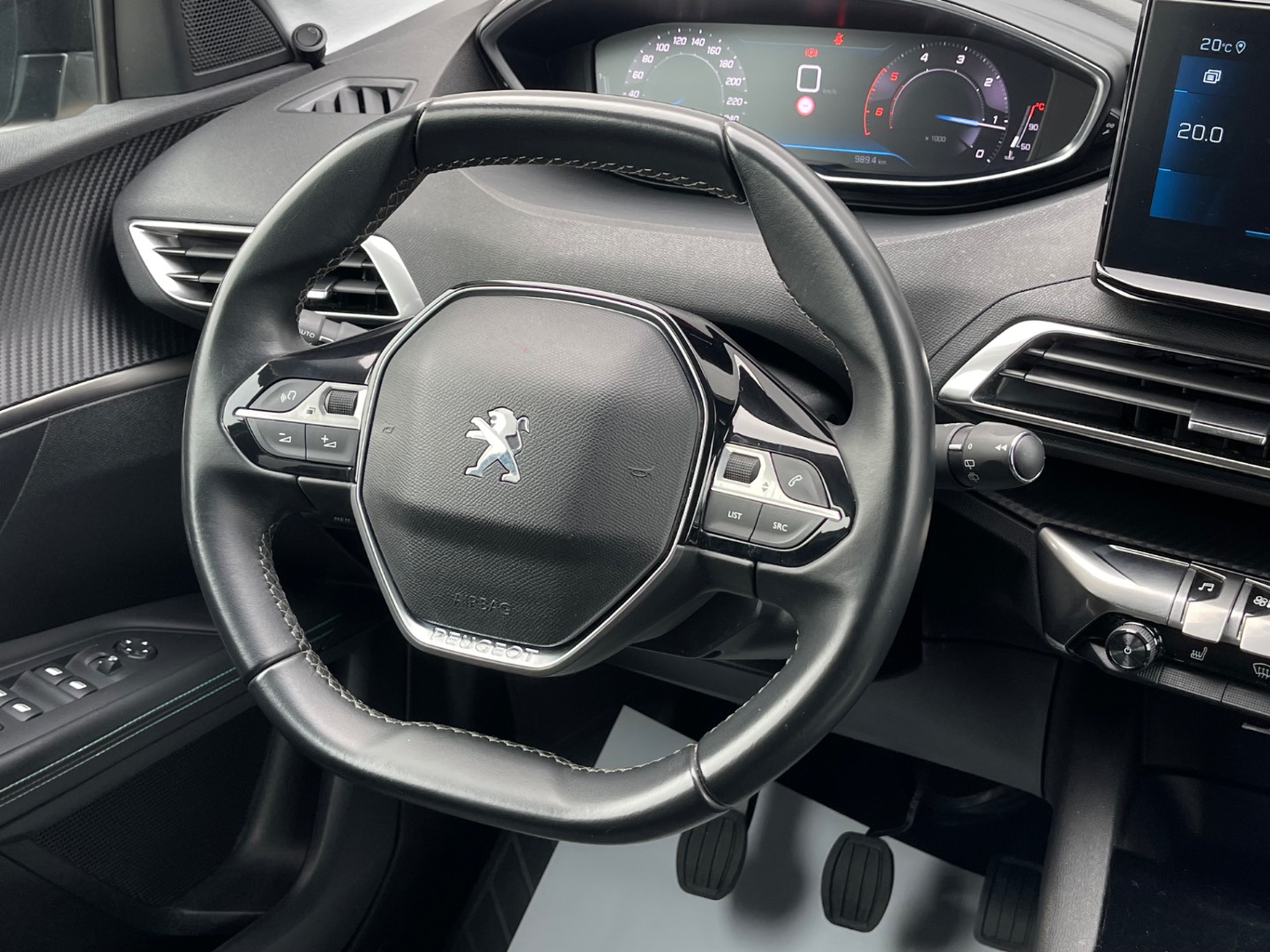 Peugeot 3008 1.5 Blue HDi 130k Allure