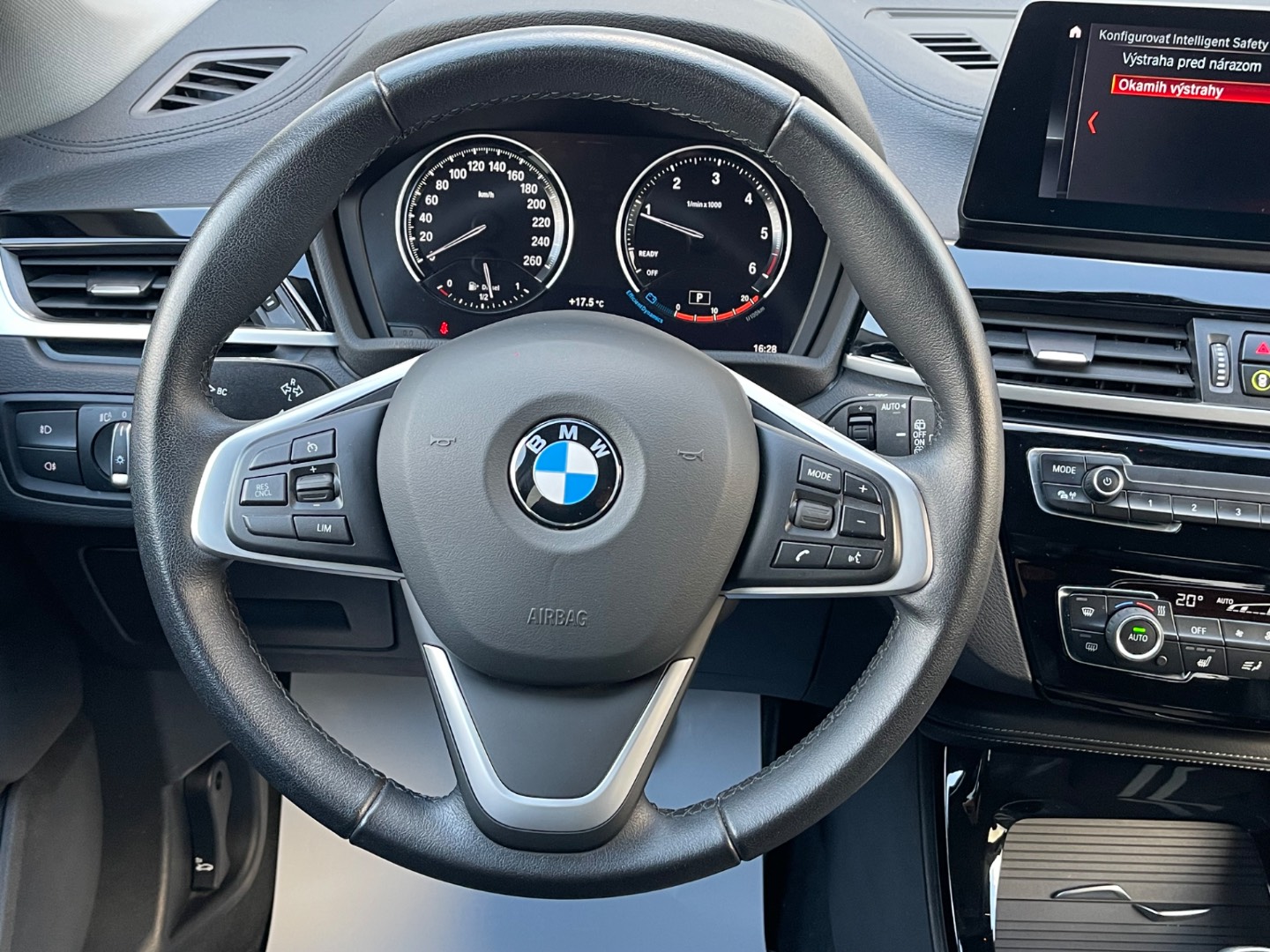BMW X1 xDrive 18d A/T