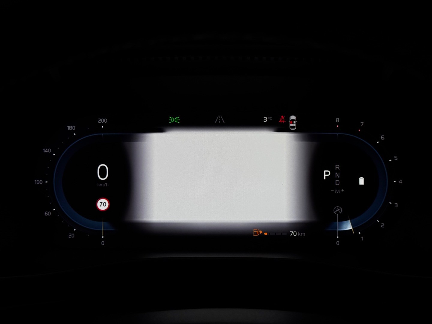 Volvo XC40 2.0 B3 mHEV Core A/T