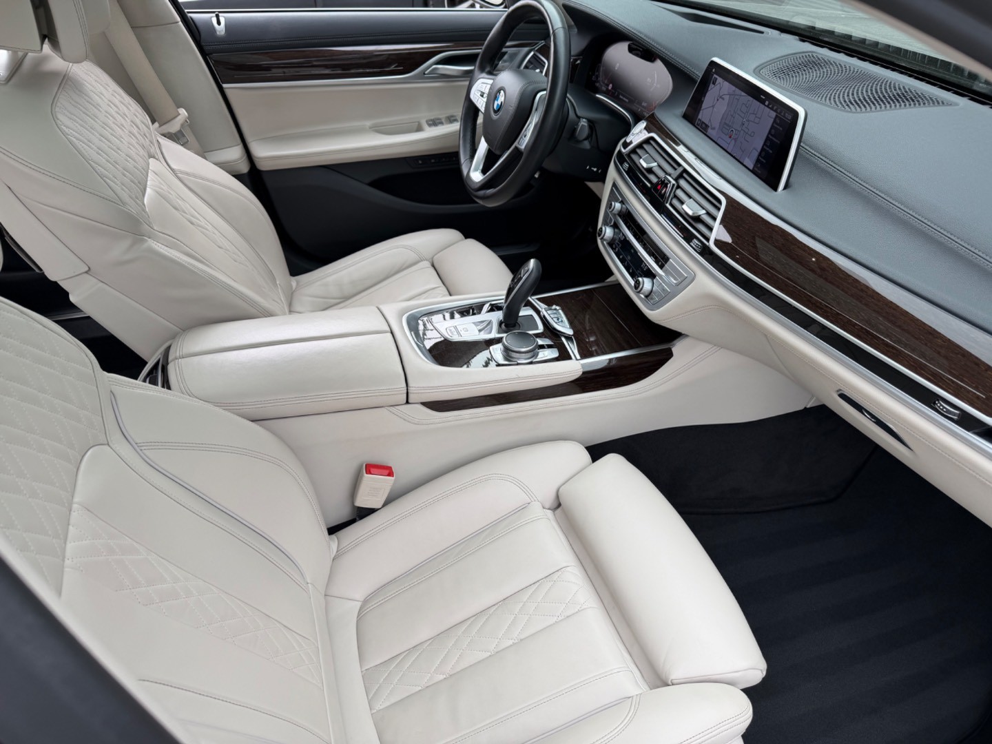 BMW Rad 7 740Ld xDrive A/T