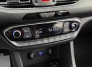 Hyundai i30 1.5 T-GDi mHEV iMT Play