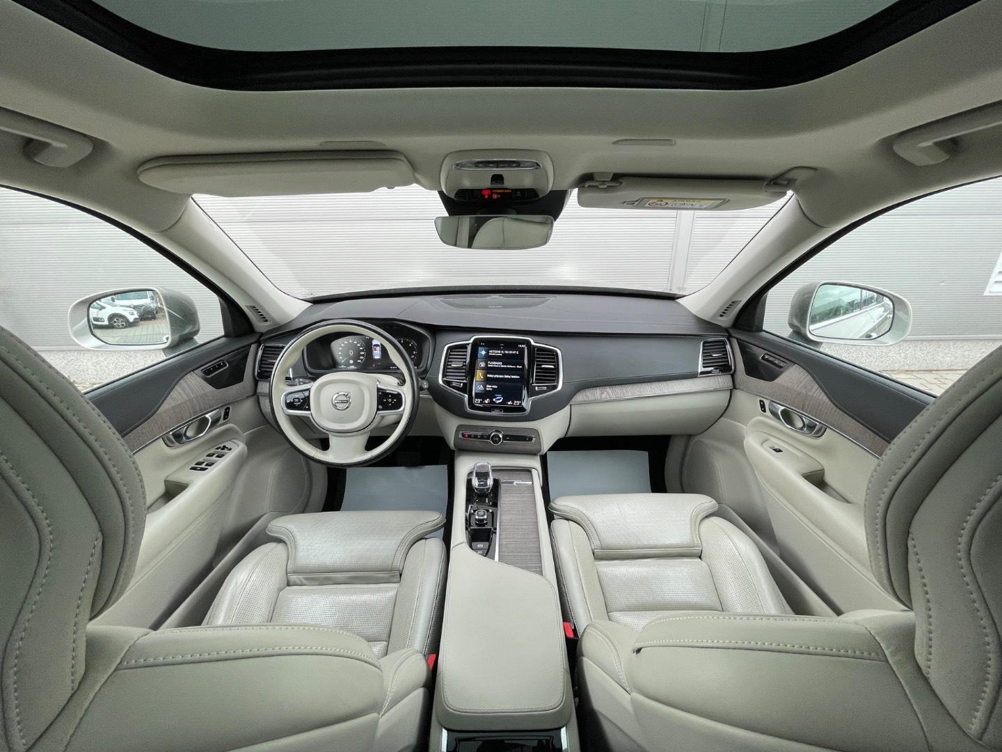 Volvo XC90 2.0 B5 Drive-E Inscription AWD A/T