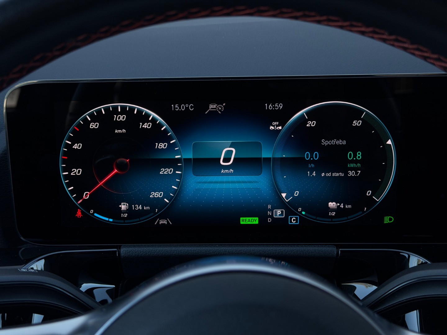 Mercedes-Benz B trieda Mercedes Benz 250e, AMG interiér, 118kW,