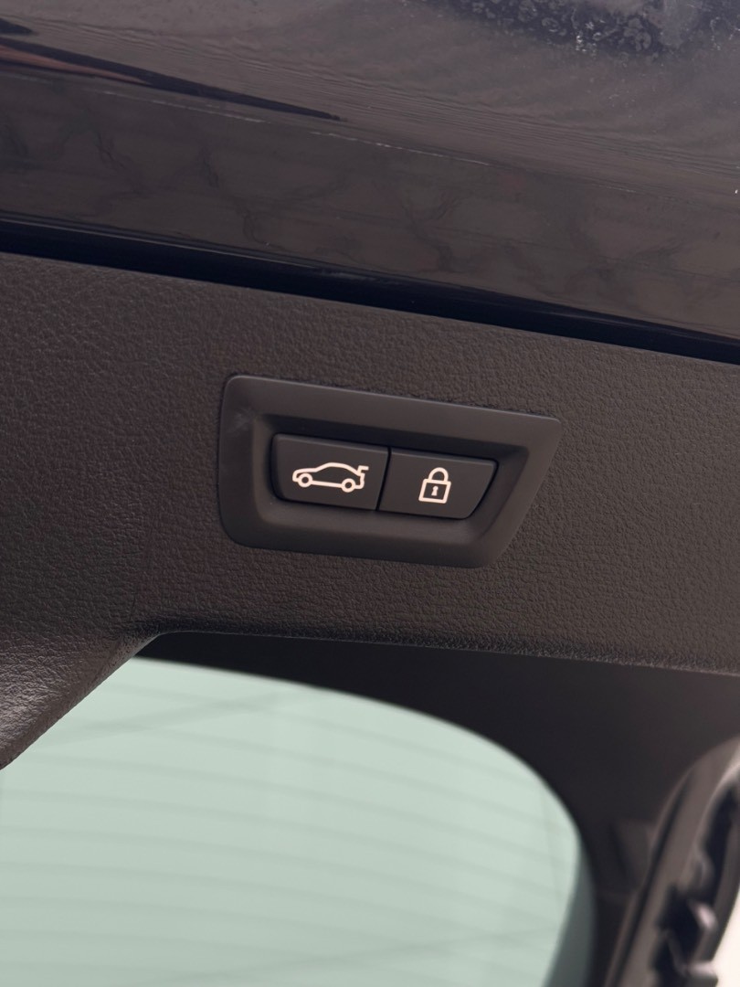 BMW X6 M edition BLACK FIRE, AKRAPOVIČ