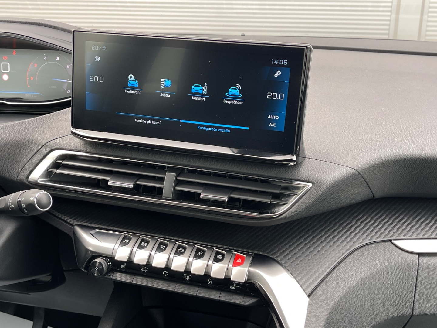 Peugeot 3008 1.5 Blue HDi 130k Allure