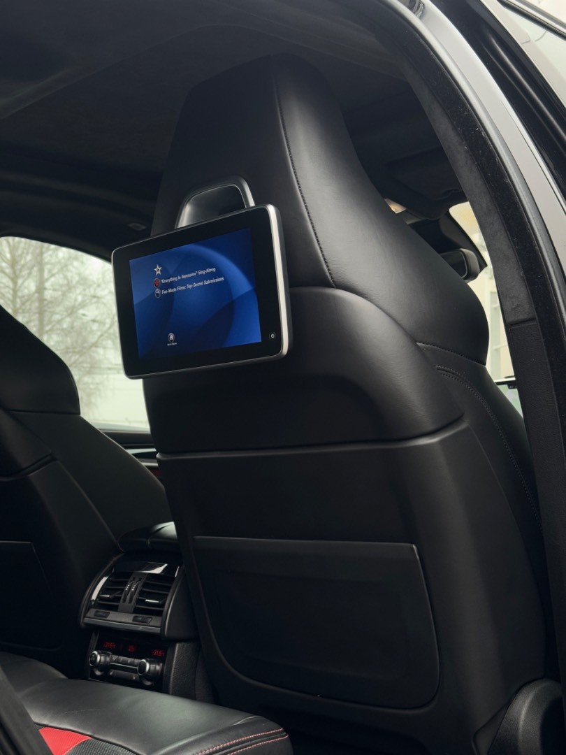 BMW X6 M edition BLACK FIRE, AKRAPOVIČ