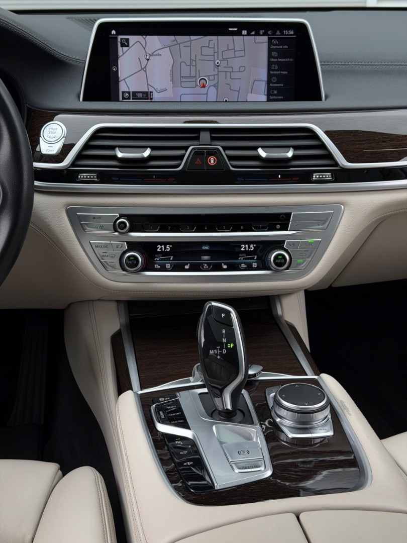 BMW Rad 7 740Ld xDrive A/T