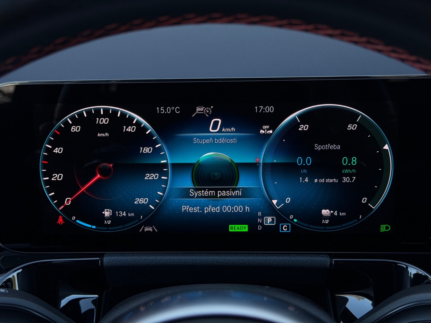 Mercedes-Benz B trieda Mercedes Benz 250e, AMG interiér, 118kW,