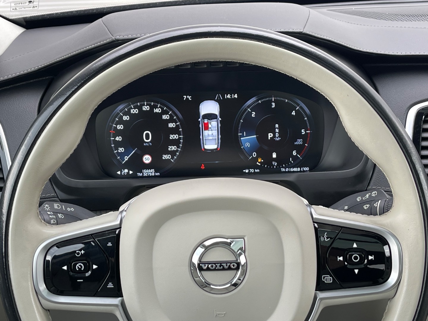 Volvo XC90 2.0 B5 Drive-E Inscription AWD A/T