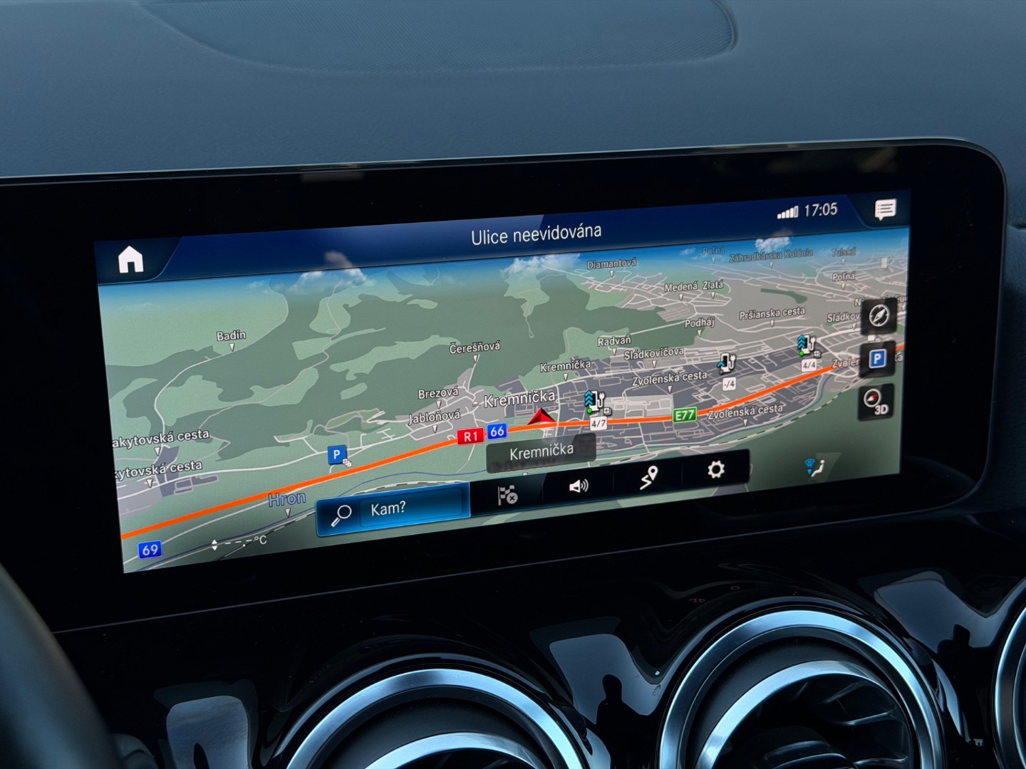 Mercedes-Benz B trieda Mercedes Benz 250e, AMG interiér, 118kW,