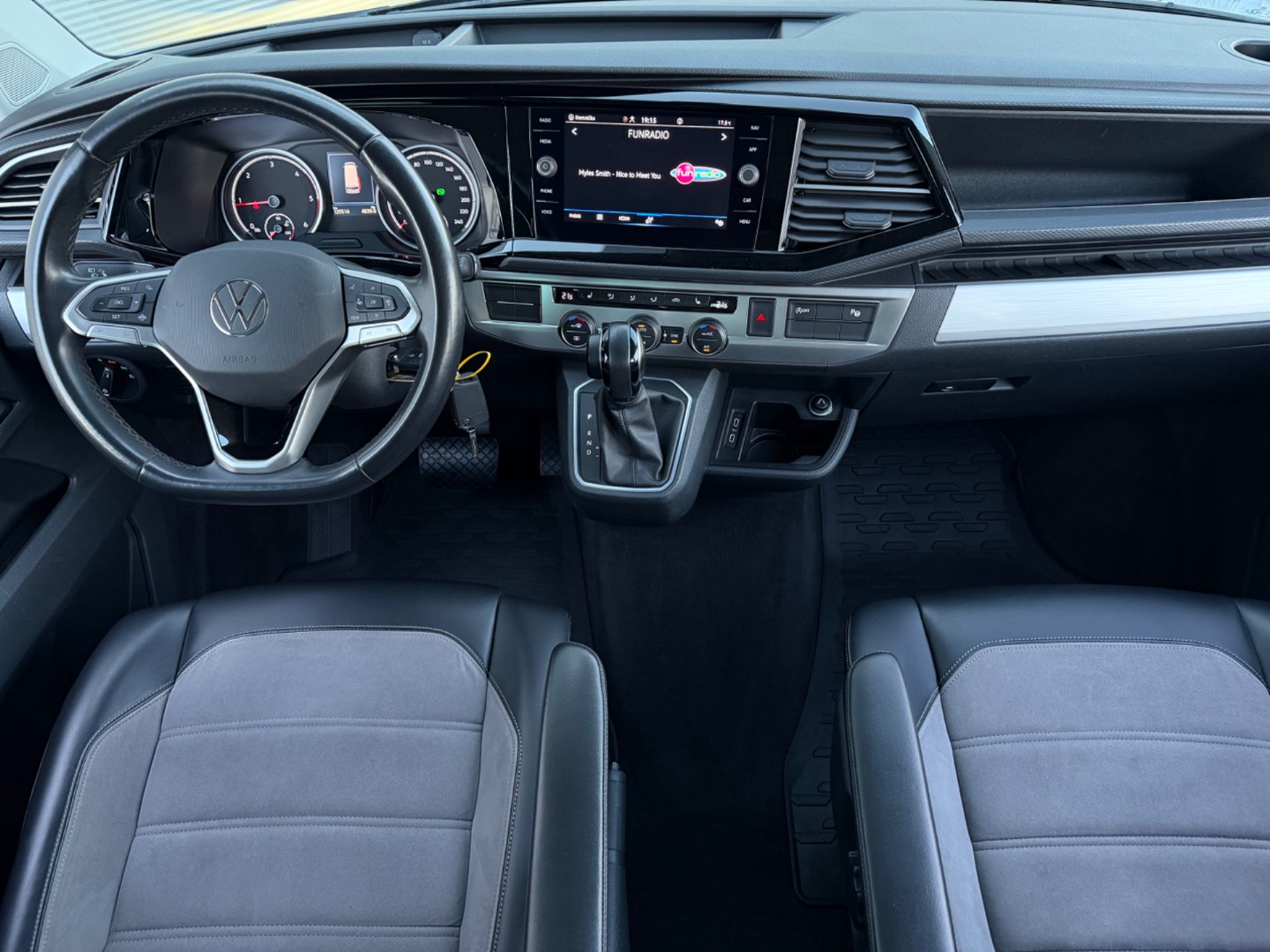 Volkswagen T6 Multivan 2.0 BiTDI 204k BMT DSG PanAmericana