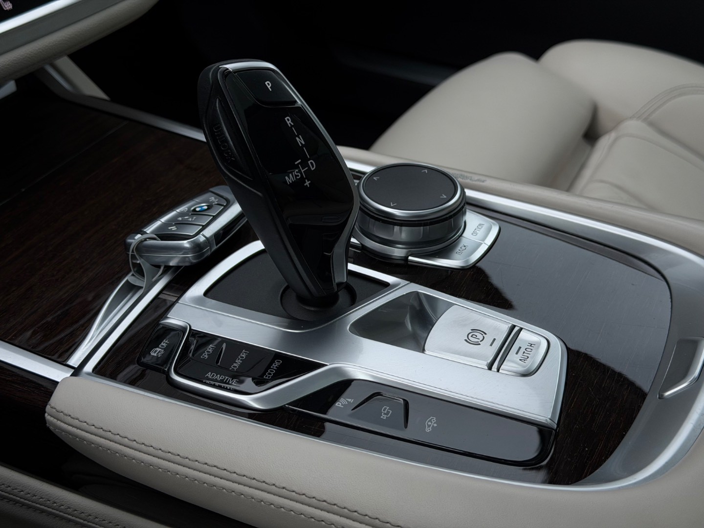 BMW Rad 7 740Ld xDrive A/T