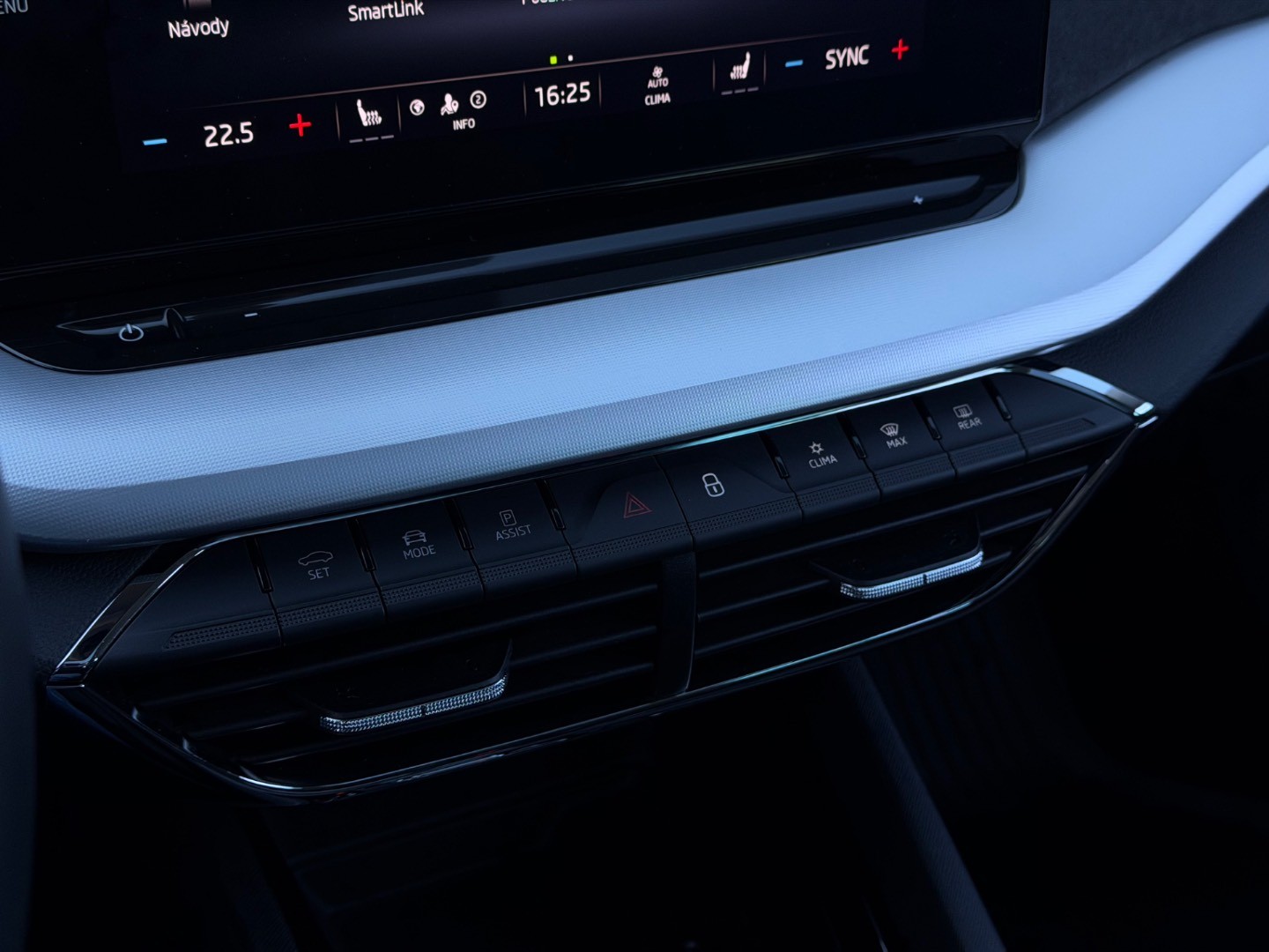 Škoda Octavia Combi 2.0 TDI Scout 4×4 DSG