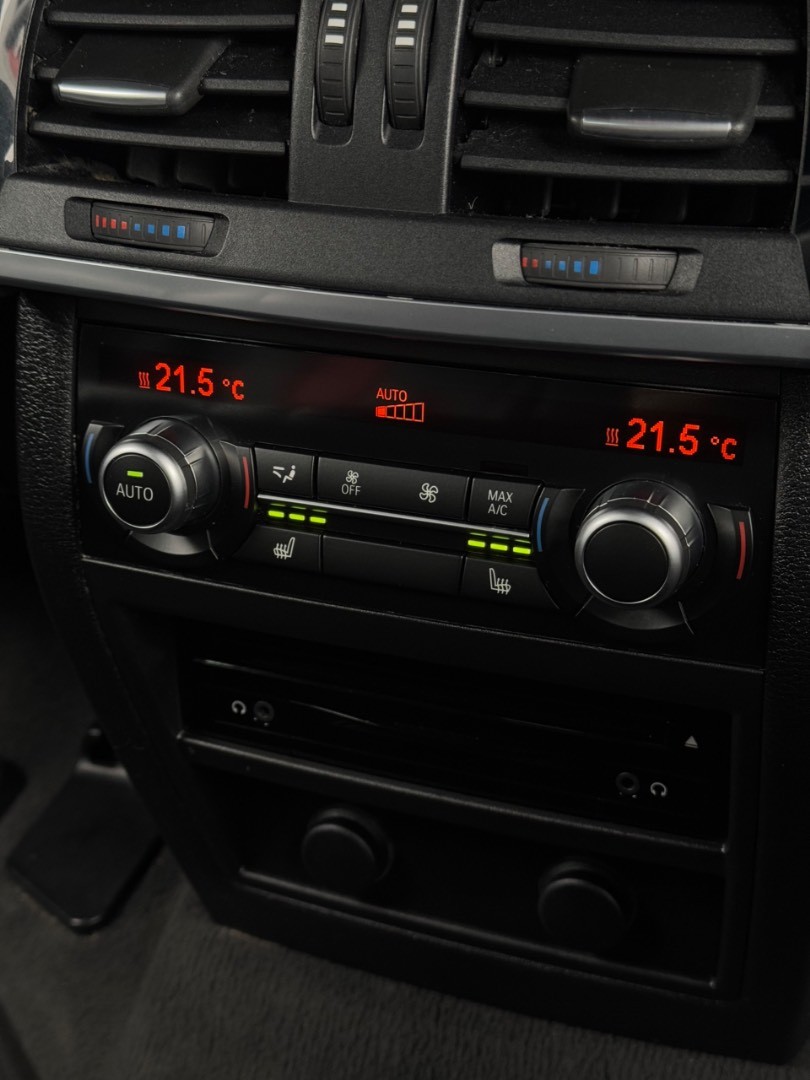 BMW X6 M edition BLACK FIRE, AKRAPOVIČ