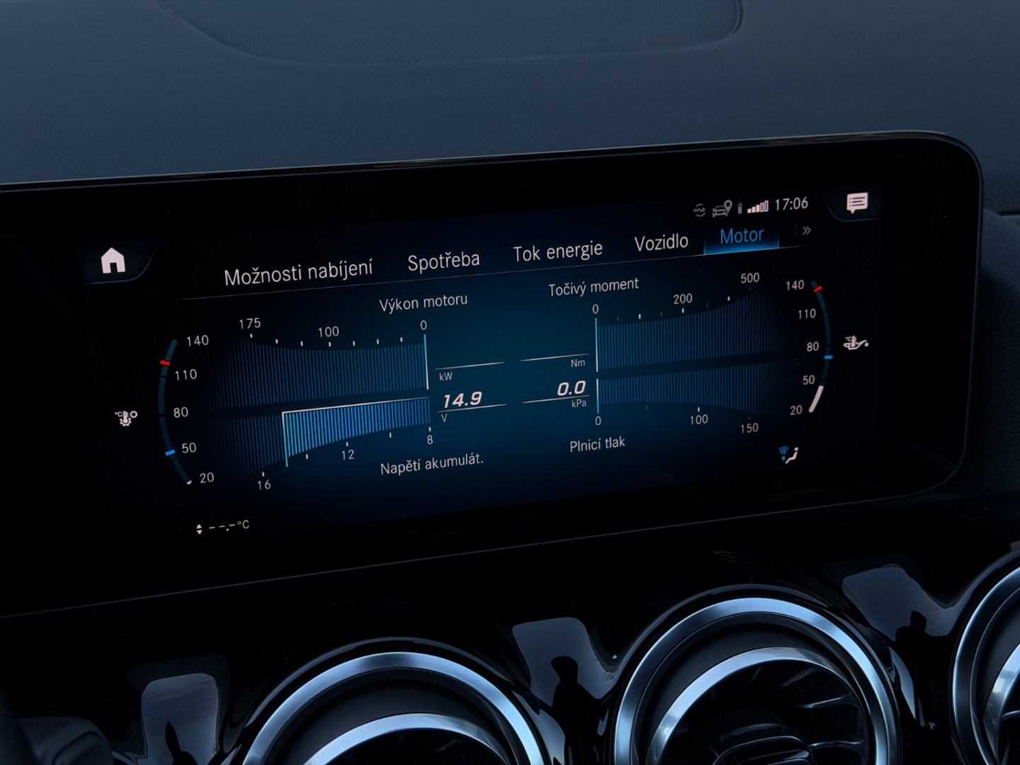 Mercedes-Benz B trieda Mercedes Benz 250e, AMG interiér, 118kW,