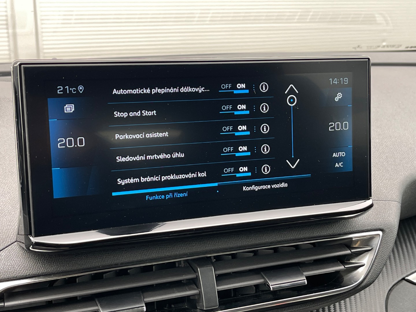 Peugeot 3008 1.5 Blue HDi 130k Allure