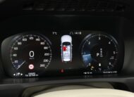 Volvo XC90 2.0 B5 Drive-E Inscription AWD A/T