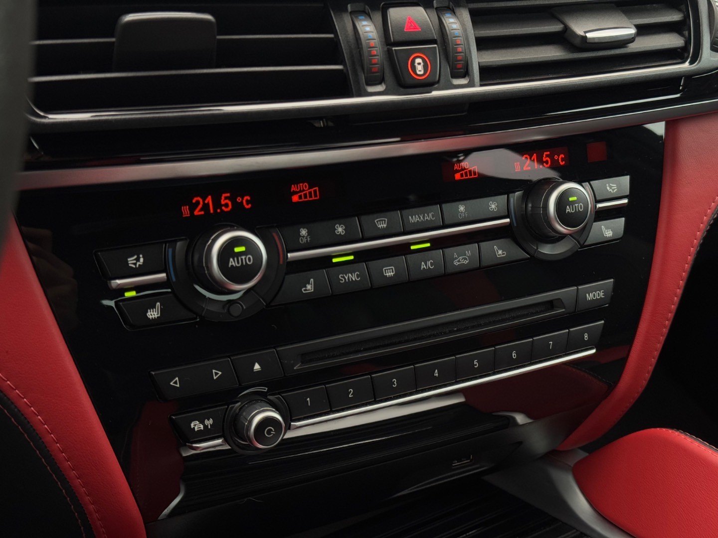 BMW X6 M edition BLACK FIRE, AKRAPOVIČ