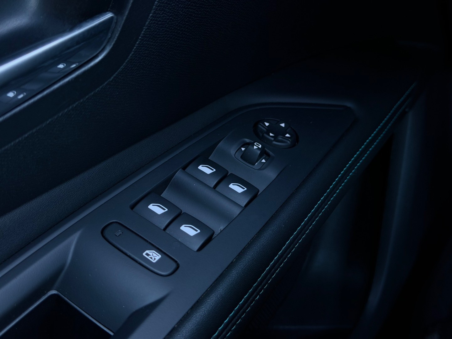 Peugeot 3008 1.5 Blue HDi 130k Allure