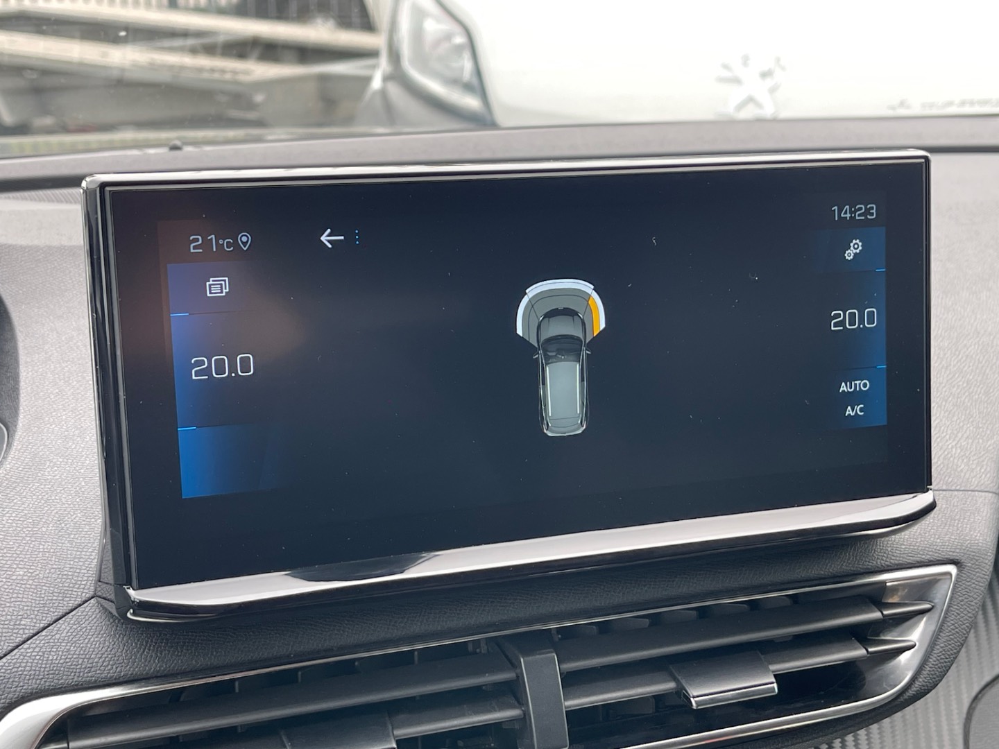 Peugeot 3008 1.5 Blue HDi 130k Allure