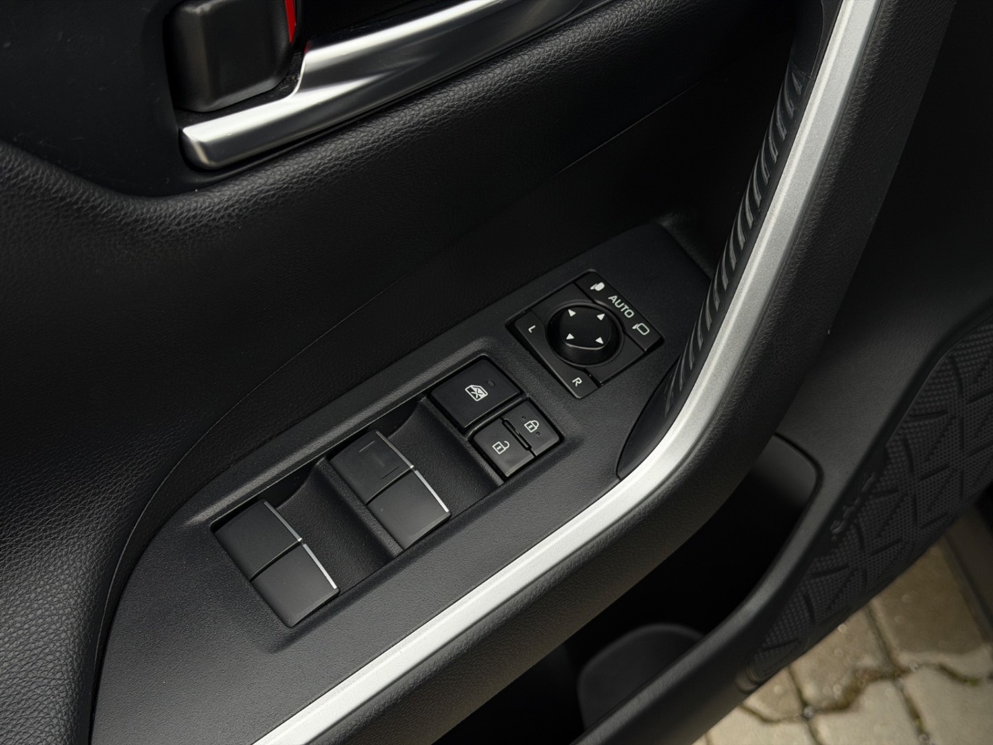 Toyota RAV4 2.5 Hybrid e-CVT Comfort AWD