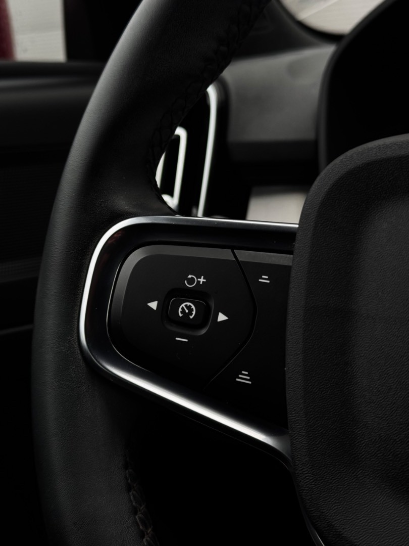 Volvo XC40 2.0 B3 mHEV Core A/T