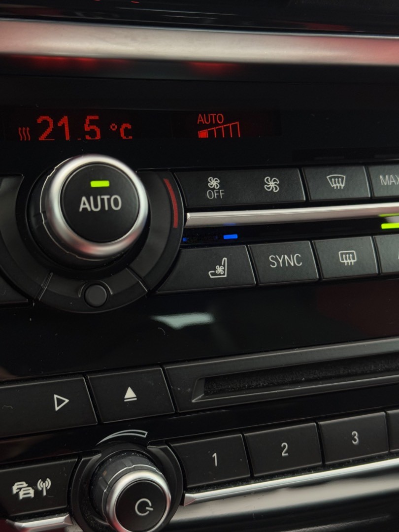 BMW X6 M edition BLACK FIRE, AKRAPOVIČ