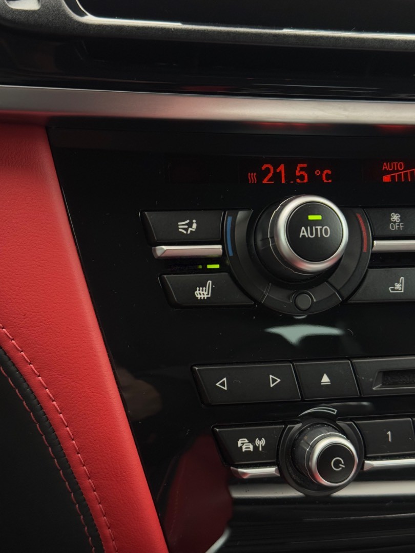 BMW X6 M edition BLACK FIRE, AKRAPOVIČ