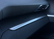 Peugeot 3008 1.5 Blue HDi 130k Allure