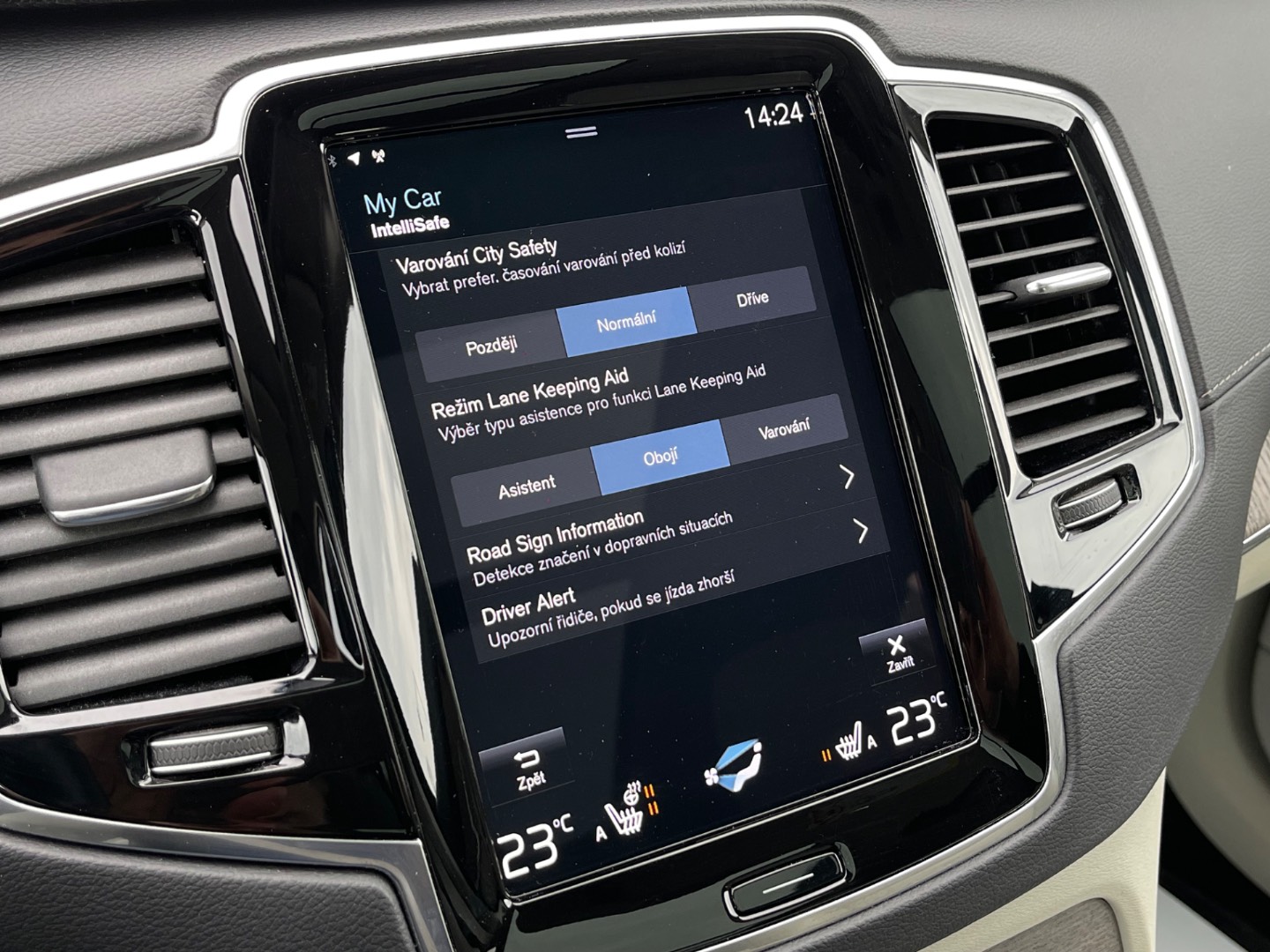 Volvo XC90 2.0 B5 Drive-E Inscription AWD A/T