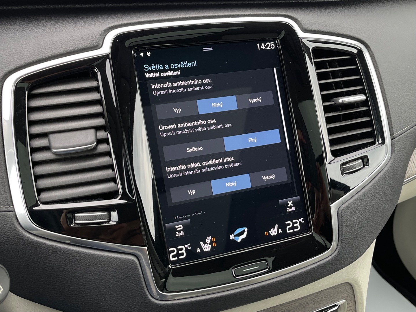 Volvo XC90 2.0 B5 Drive-E Inscription AWD A/T