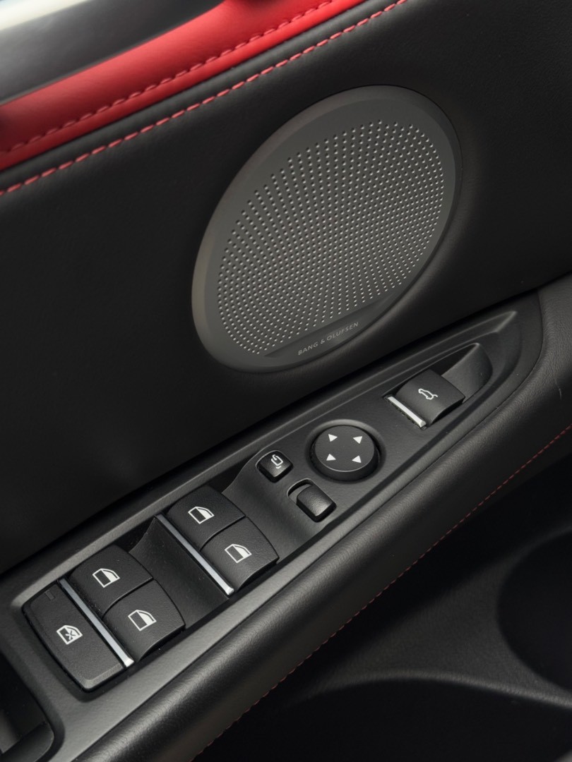 BMW X6 M edition BLACK FIRE, AKRAPOVIČ