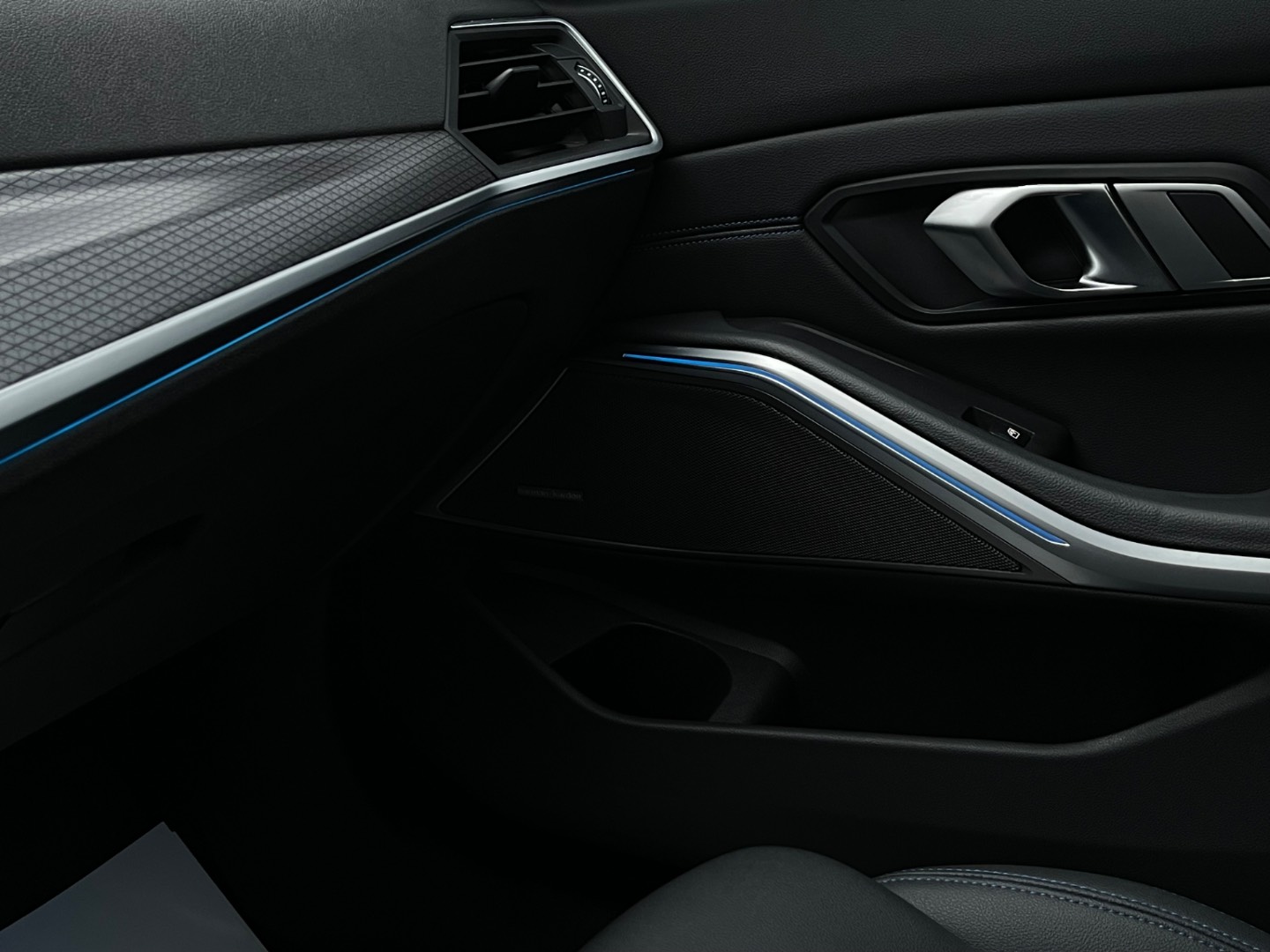 BMW Rad 3 320d mHEV xDrive A/T