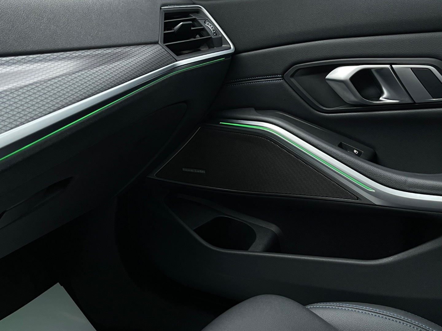 BMW Rad 3 320d mHEV xDrive A/T