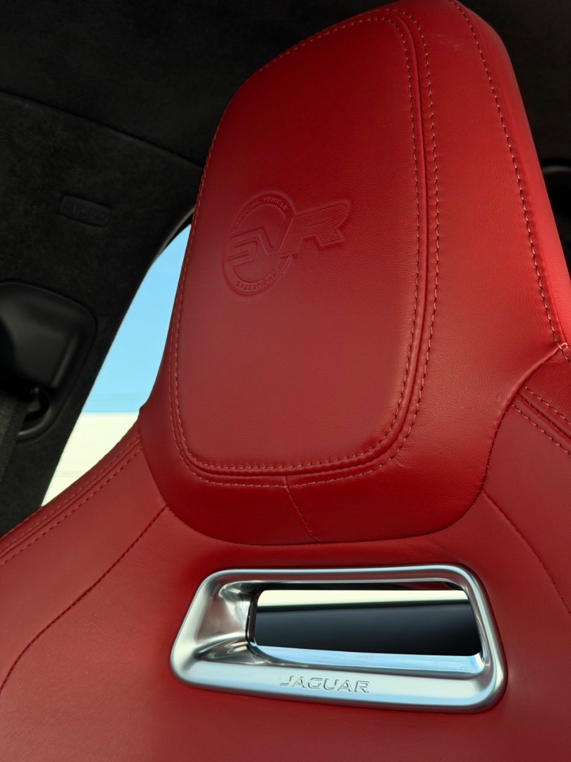 Jaguar F-Pace 5.0 V8 SVR AWD A/T