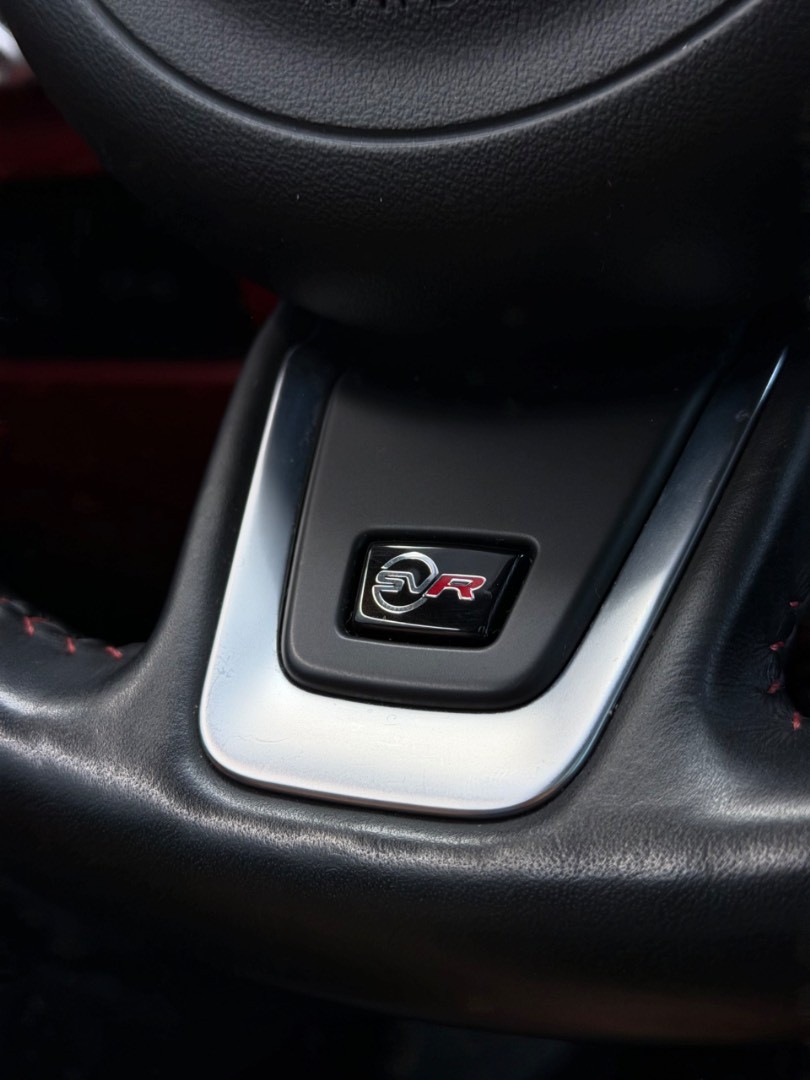 Jaguar F-Pace 5.0 V8 SVR AWD A/T