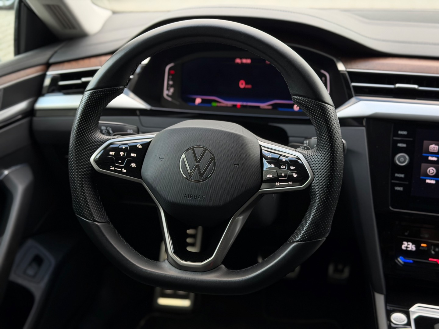 Volkswagen Arteon 2.0 TDI Elegance DSG