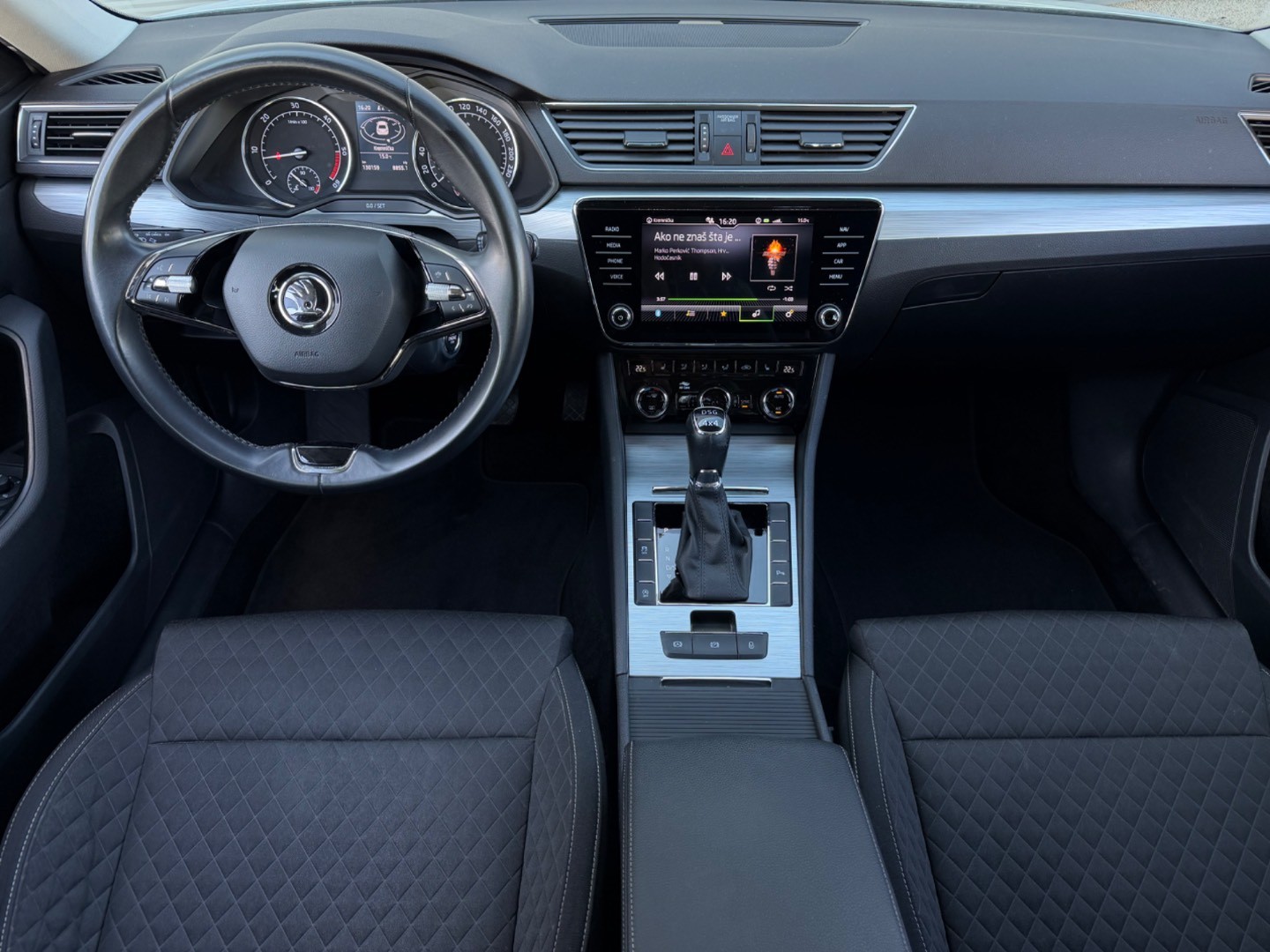 Škoda Superb 2.0 TDI SCR Ambition 4×4 DSG