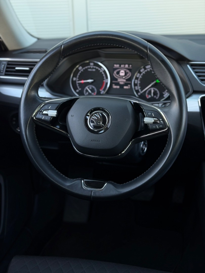 Škoda Superb 2.0 TDI SCR Ambition 4×4 DSG