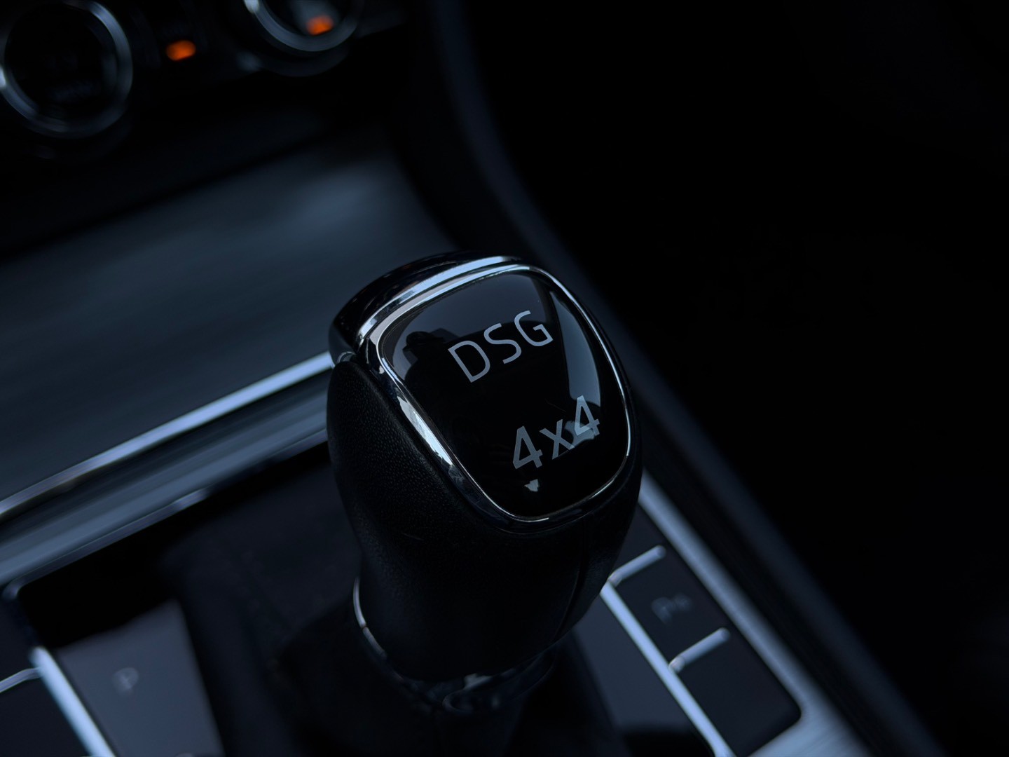 Škoda Superb 2.0 TDI SCR Ambition 4×4 DSG